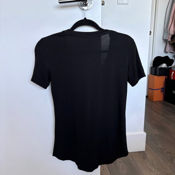 Aritzia The Group by Babaton Black Short Sleeve Tee - Picture 4 of 5